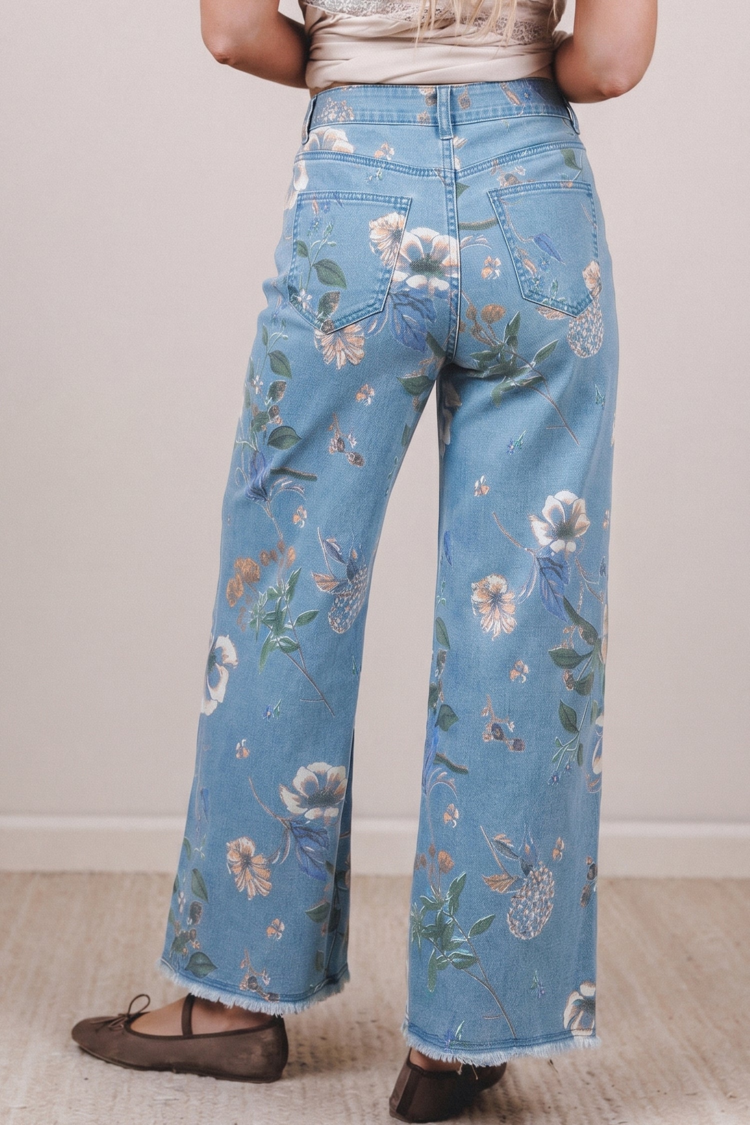 Sky Blue Retro Floral Print Frayed Hem Shift Jeans